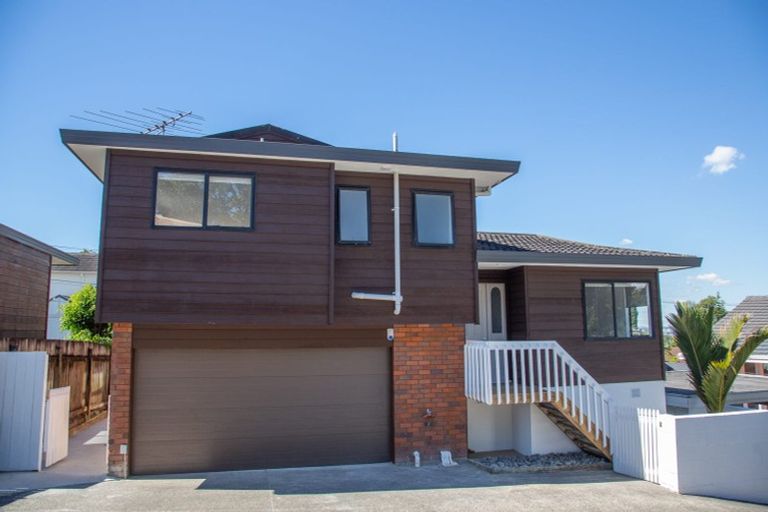 Photo of property in 3/188 Onewa Road, Birkenhead, Auckland, 0626