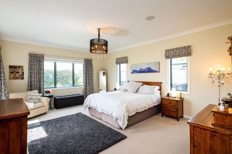 Photo of property in 1 Hunter Drive, Awatoto, Napier, 4110