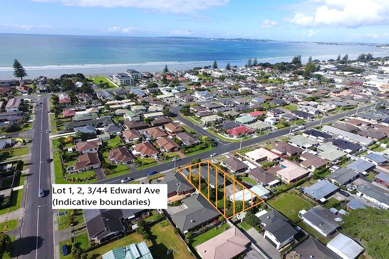 Photo of property in 44b Edward Avenue, Orewa, 0931