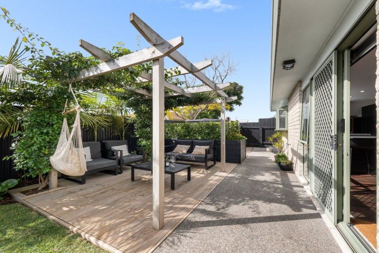 Photo of property in 557 Maunganui Road, Mount Maunganui, 3116