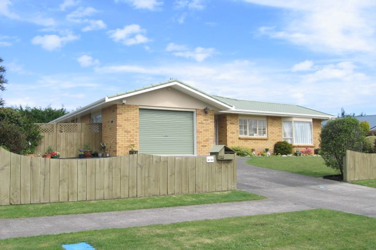 Photo of property in 37 Kakaho Drive, Tawhero, Whanganui, 4501