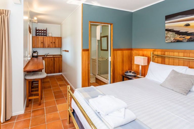 Photo of property in 2480 Wyuna Bay Road, Wyuna Bay, Coromandel, 3581