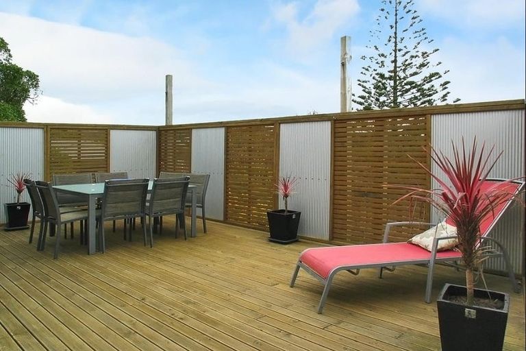 Photo of property in 19a Chaffey Crescent, Titahi Bay, Porirua, 5022