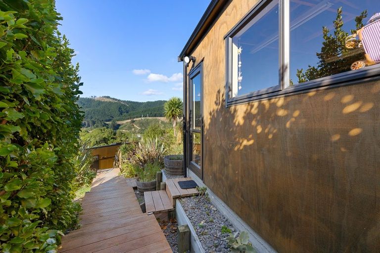 Photo of property in 91 Panorama Drive, Paraparaumu, 5032