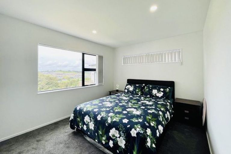 Photo of property in 1 Silverhill Lane, Silverdale, 0932