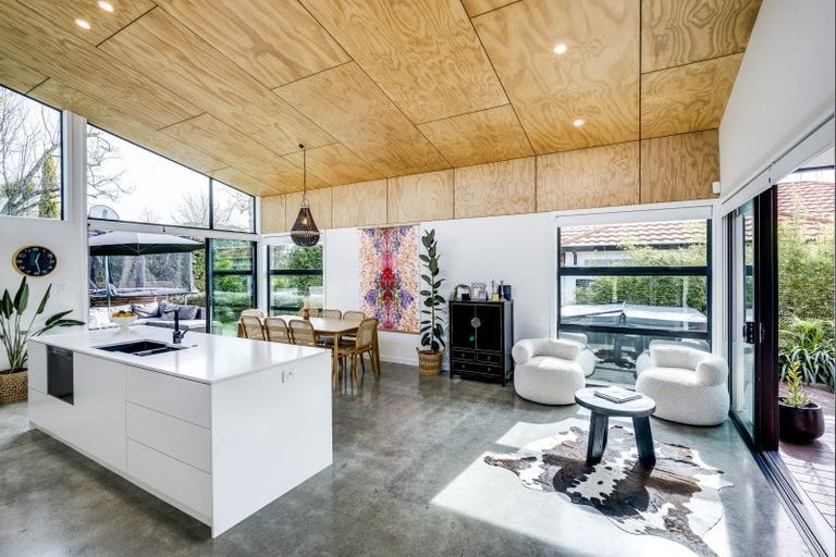 Photo of property in 90 Mchardy Street, Havelock North, 4130