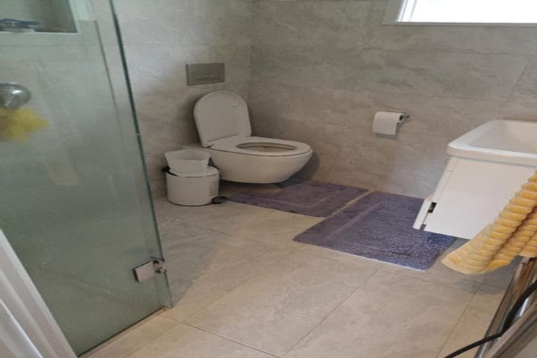 Photo of property in 4/18 Evelyn Place, Hillcrest, Auckland, 0627