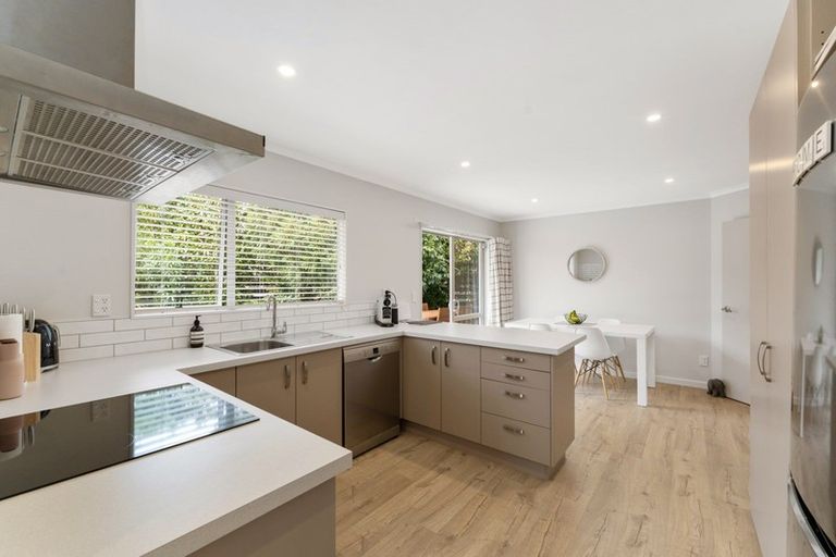 Photo of property in 12 Cobb Place, Otaki, 5512