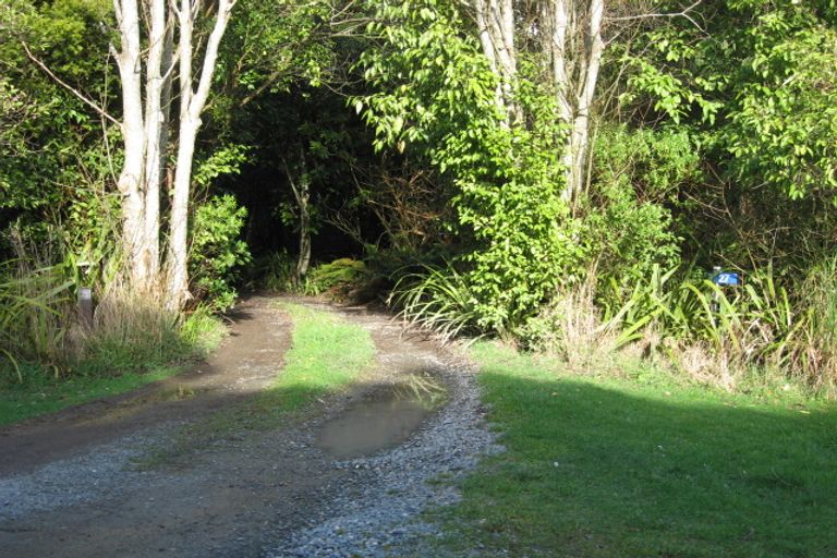 Photo of property in 27 Rakiura Parade, Otatara, Invercargill, 9879