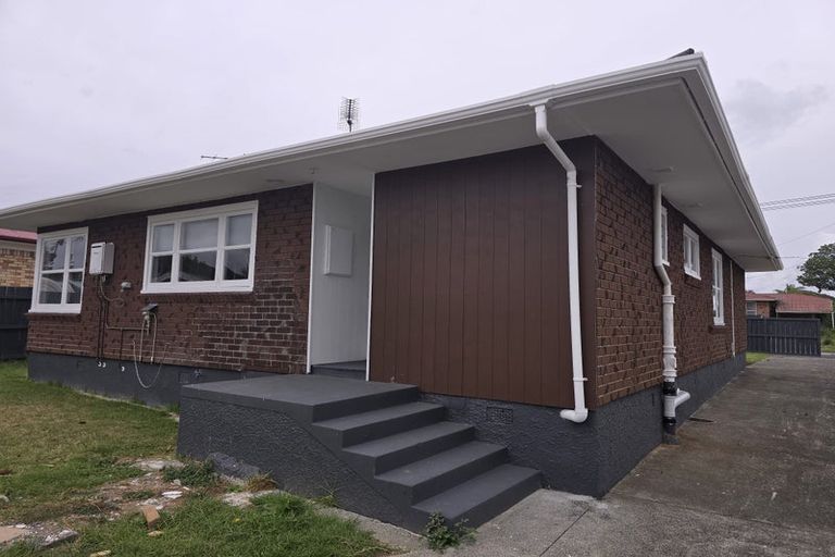 Photo of property in 6 Grebe Street, Manurewa, Auckland, 2102