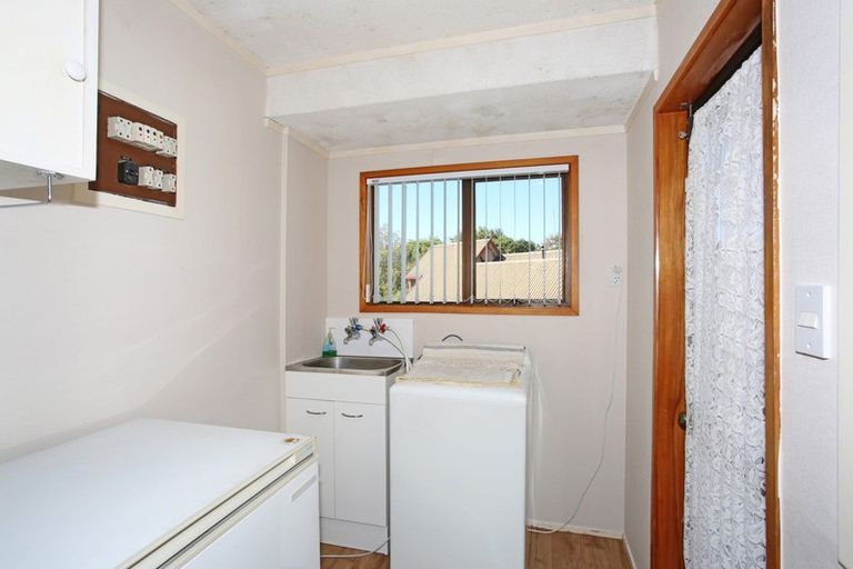 Photo of property in 5 Redmount Place, Red Hill, Papakura, 2110