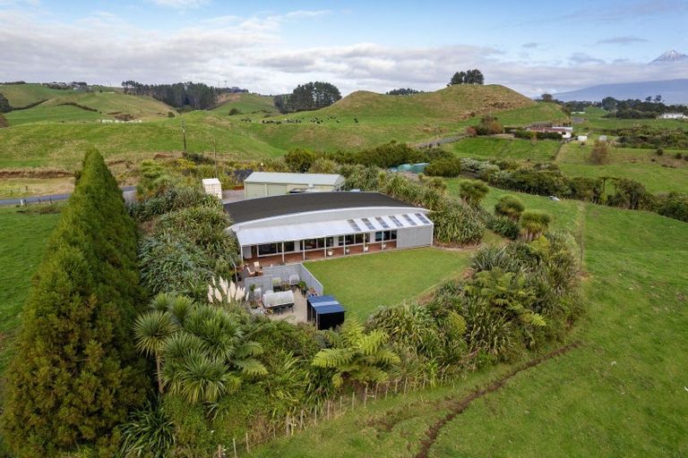 Photo of property in 756 Upland Road, Egmont Village, New Plymouth, 4372