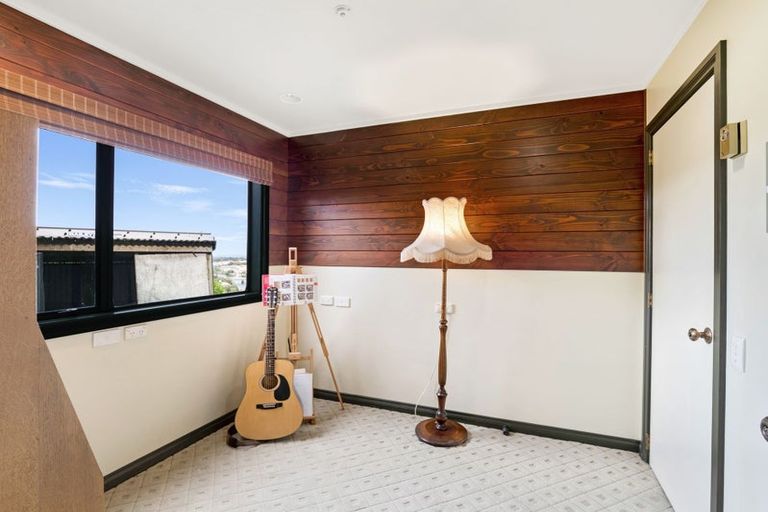 Photo of property in 22 Shakespeare Road, Bastia Hill, Whanganui, 4500