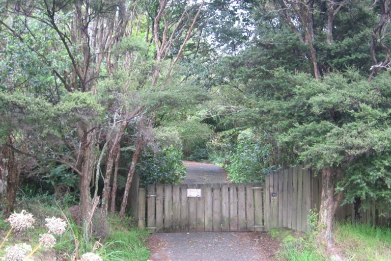 Photo of property in 33 Western Road, Laingholm, Auckland, 0604