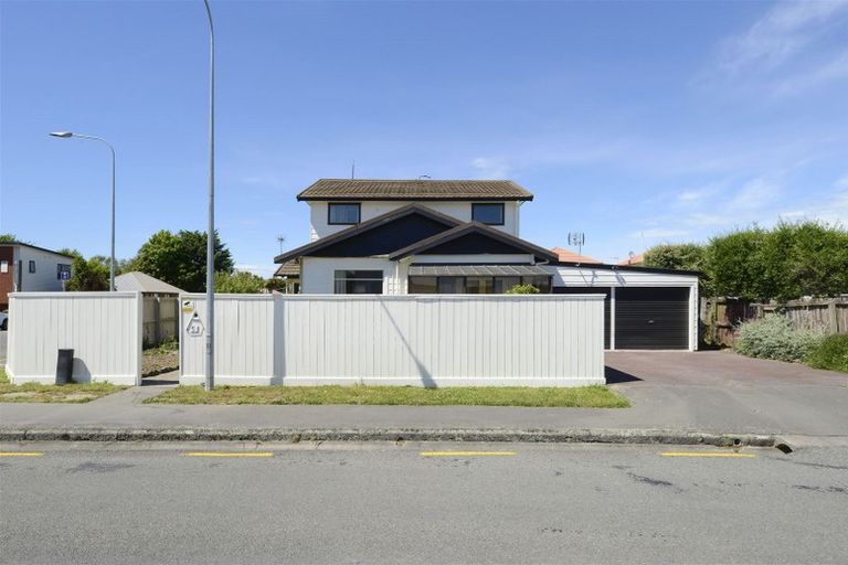 Photo of property in 53 Peverel Street, Riccarton, Christchurch, 8041