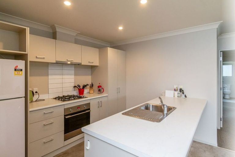 Photo of property in 32 Speldhurst Grove, Stokes Valley, Lower Hutt, 5019