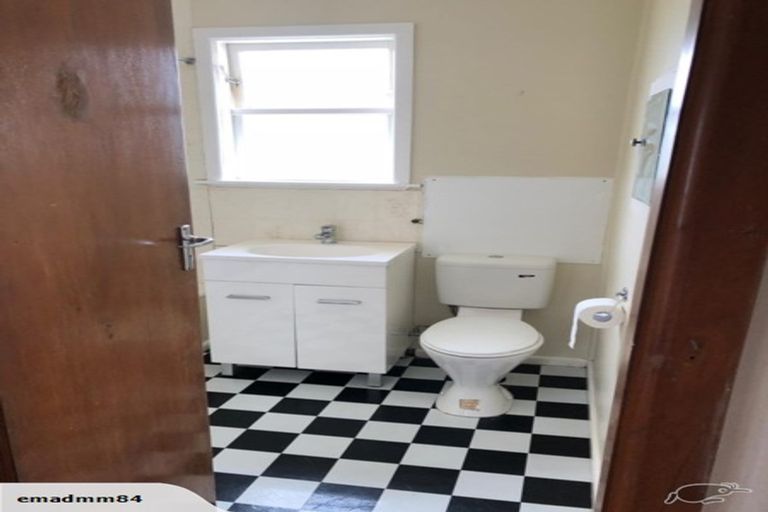 Photo of property in 126 Great South Road, Takanini, 2112