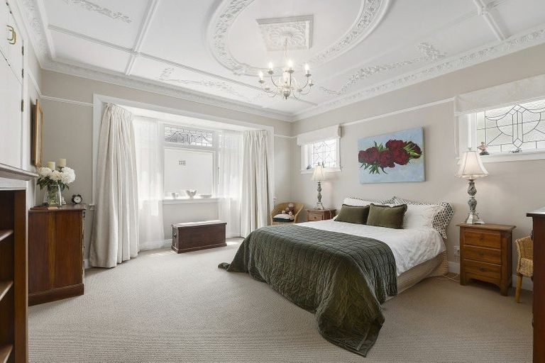 Photo of property in 72 Park Road, Miramar, Wellington, 6022