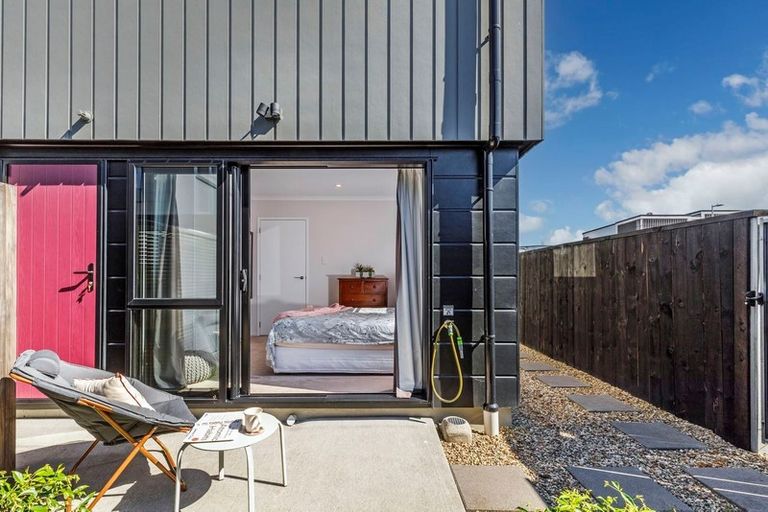 Photo of property in 62 Mapou Road, Hobsonville, Auckland, 0616