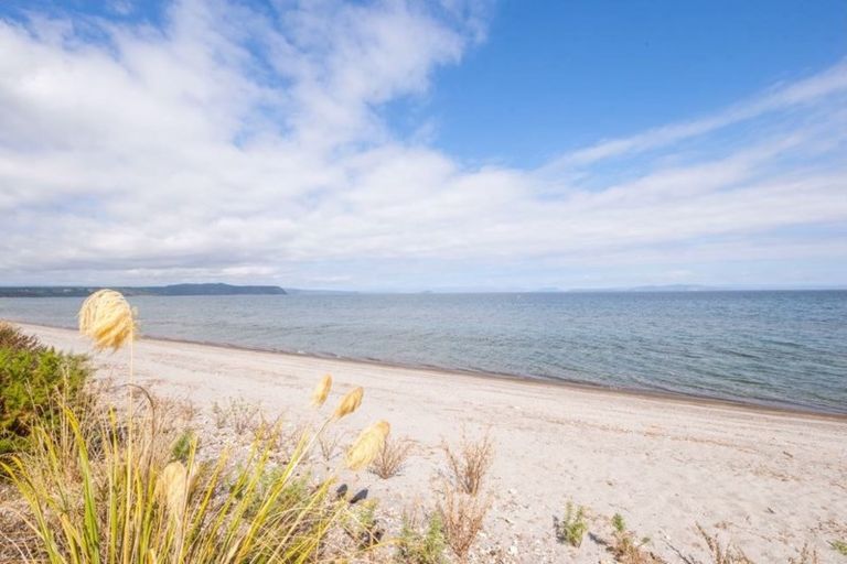 Photo of property in 50 Mahuta Road, Waitahanui, Taupo, 3378