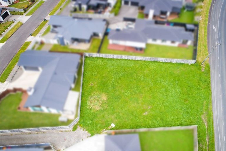 Photo of property in 27 Coutts Way, Fitzherbert, Palmerston North, 4410