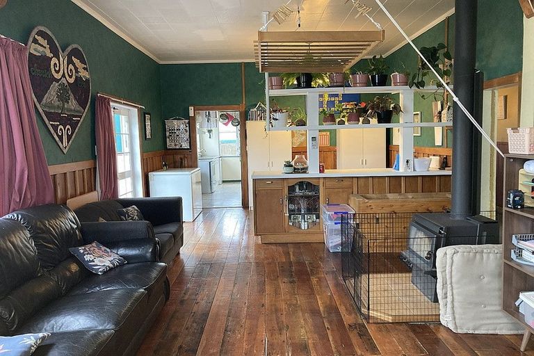 Photo of property in 34 Cloten Road, Stratford, 4332