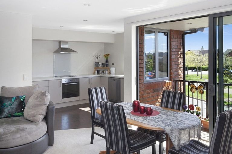 Photo of property in 18 Henley Green, Northwood, Christchurch, 8051