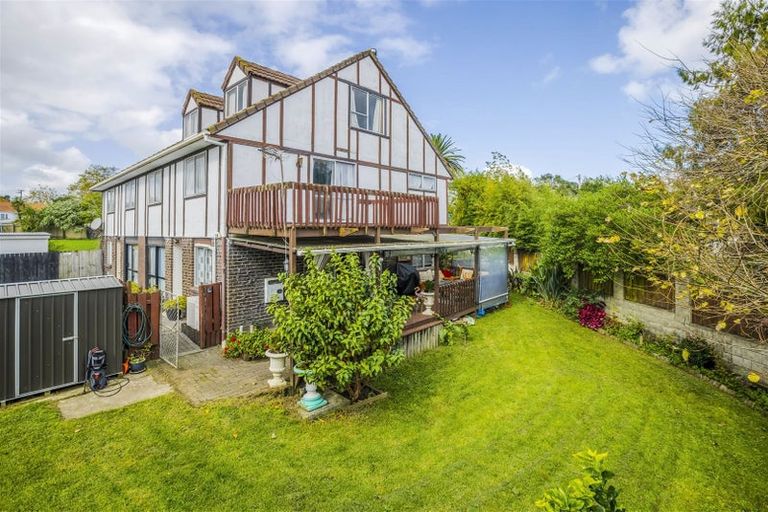 Photo of property in 3/49 Seabrook Avenue, New Lynn, Auckland, 0600