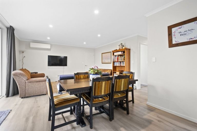 Photo of property in 30 Seachange Drive, Leamington, Cambridge, 3432