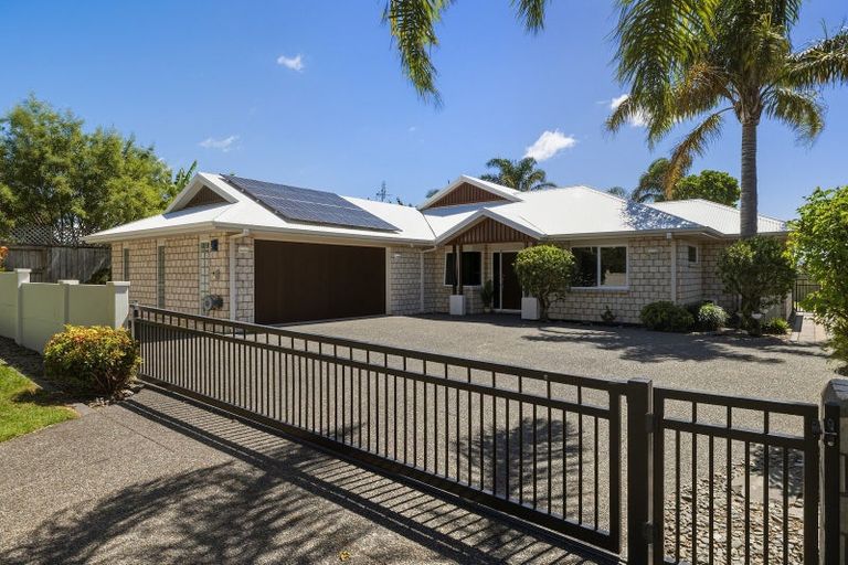 Photo of property in 6 Condor Drive, Pyes Pa, Tauranga, 3112