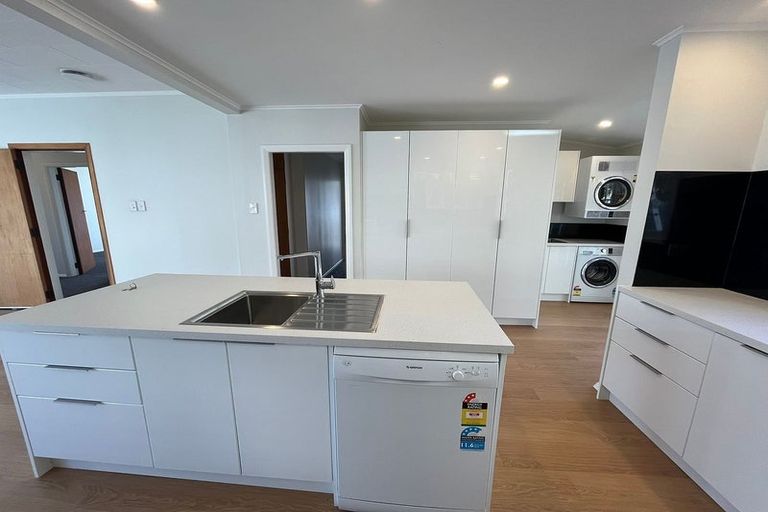 Photo of property in 367a Karori Road, Karori, Wellington, 6012