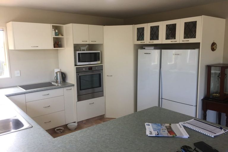 Photo of property in 2 Cunningham Place, Halswell, Christchurch, 8025