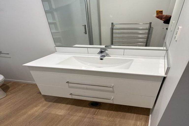 Photo of property in 5/9 Surrey Street, Tawa, Wellington, 5028