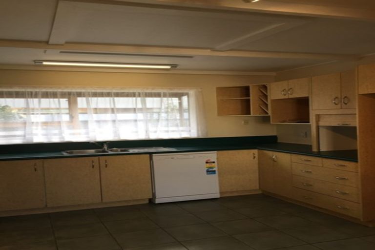 Photo of property in 8 Roskilda Crescent, Taradale, Napier, 4112