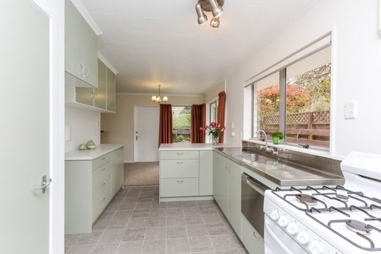 Photo of property in 7b Roto Street, Westown, New Plymouth, 4310