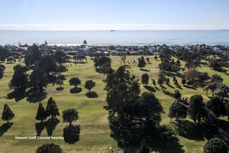 Photo of property in 18 Kinross Place, Mount Maunganui, 3116