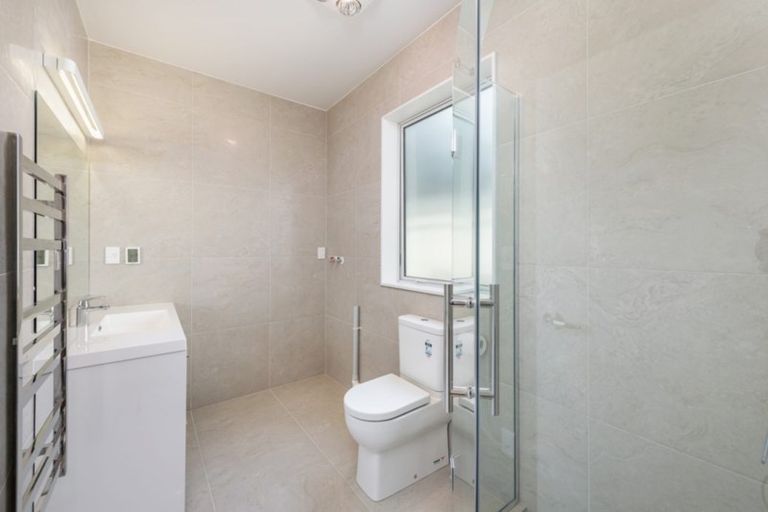 Photo of property in 22 Mackay Drive, Greenhithe, Auckland, 0632