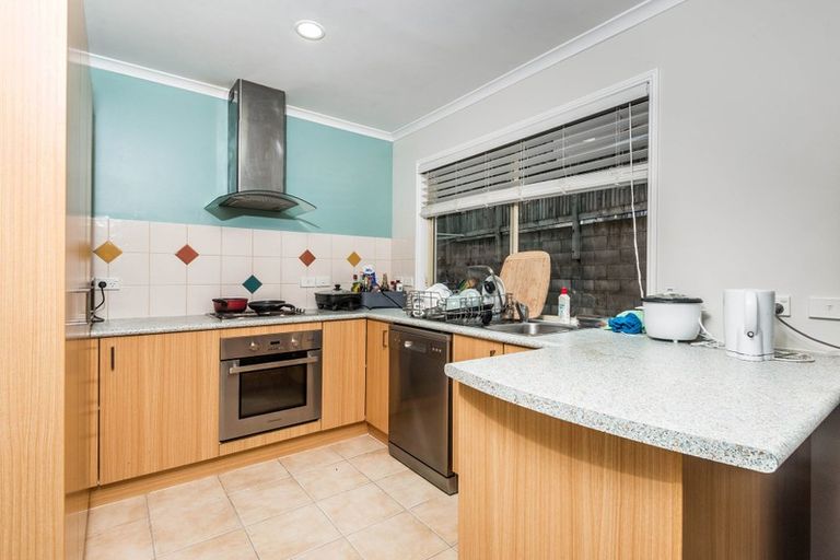 Photo of property in 60e Woodland Road, Johnsonville, Wellington, 6037