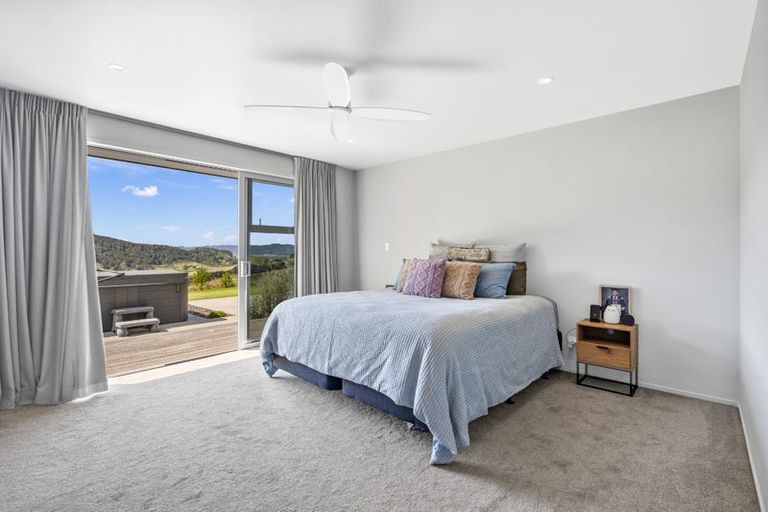 Photo of property in 152 Valley View Road, Otaika, Whangarei, 0170