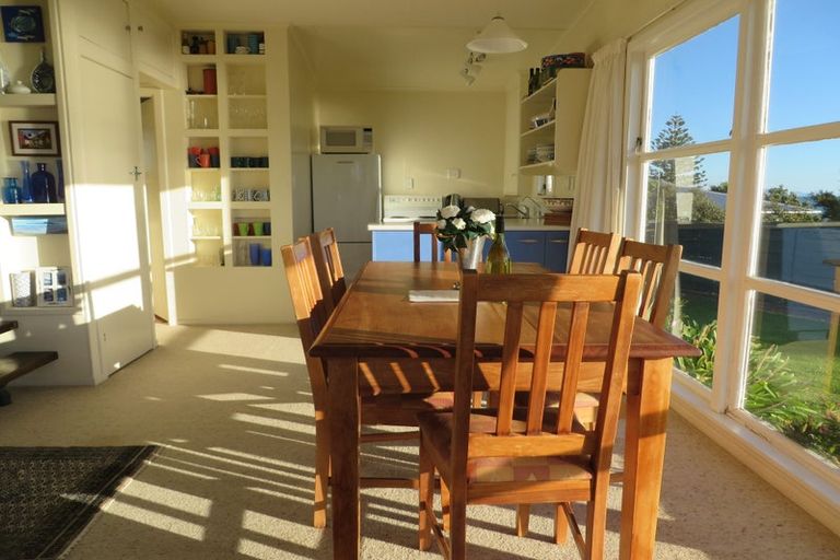Photo of property in 16 Arawa Street, Raumati Beach, Paraparaumu, 5032