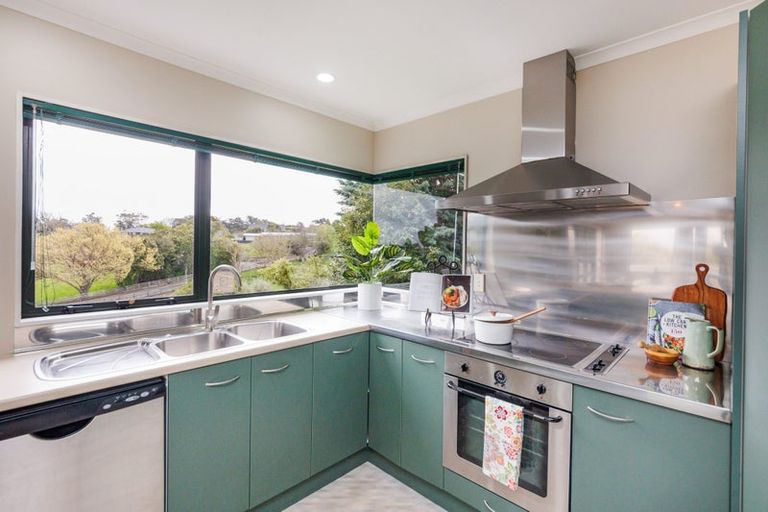 Photo of property in 15 Woodland Grove, Feilding, 4702