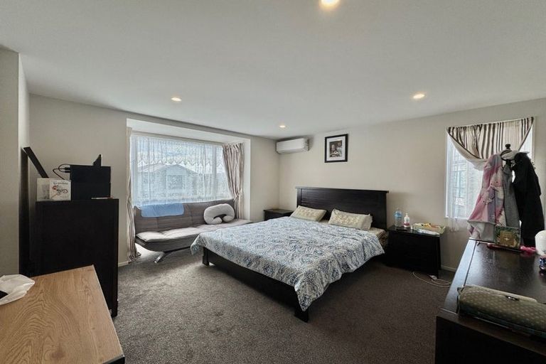 Photo of property in 5 Aeronautic Road, Takanini, 2112