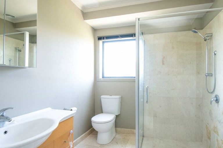 Photo of property in 19 Holdaway Street, Riversdale, Blenheim, 7201