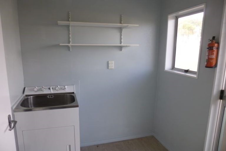 Photo of property in 27 Silvan Place, Bell Block, New Plymouth, 4312