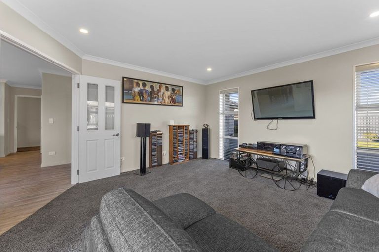 Photo of property in 9 Gilchrist Place, Kaiapoi, 7630