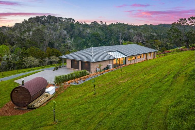 Photo of property in 321 Hepburn Creek Road, Warkworth, 0981