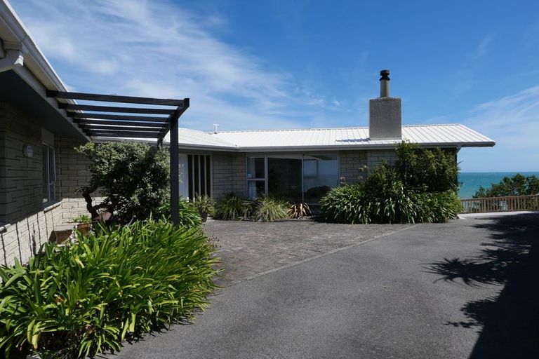 Photo of property in 105 Rosetta Road, Raumati South, Paraparaumu, 5032
