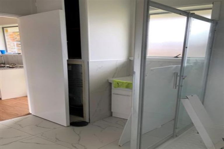 Photo of property in 2/13 Huia Road, Papatoetoe, Auckland, 2025