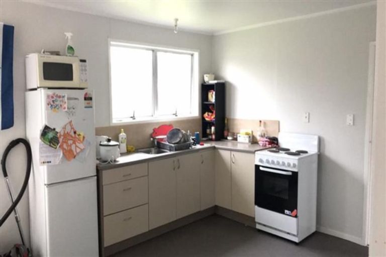 Photo of property in 10 Limond Street, Randwick Park, Auckland, 2105