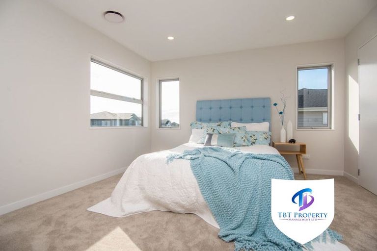 Photo of property in 14 Irongate Avenue, Ranui, Auckland, 0612